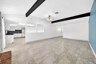 3031 Shawnee Dr, Sugar Land, TX 77479 - Photo 7