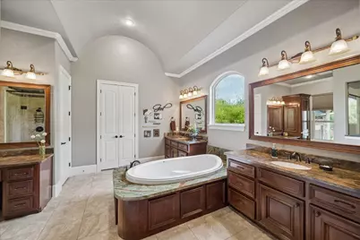 6218 Majestic Hill Drive, Kingwood, TX 77345 - Photo 21
