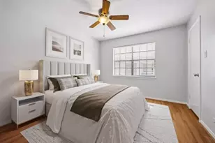 1911 Bering, Houston, TX 77057 - Photo 9