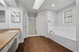 1911 Bering, Houston, TX 77057 - Photo 19