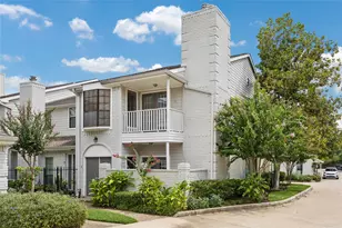 1911 Bering, Houston, TX 77057 - Photo 1
