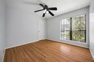 1911 Bering, Houston, TX 77057 - Photo 23