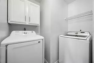 1911 Bering, Houston, TX 77057 - Photo 25