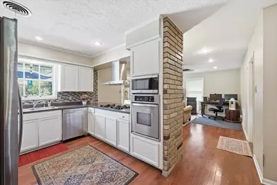 6155 Westgate Dr, Beaumont, TX 77706 - Photo 9