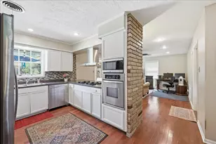 6155 Westgate Dr, Beaumont, TX 77706 - Photo 9