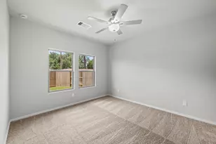 2794 English Laurel Dr, Alvin, TX 77511 - Photo 13