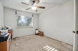 2914 Overland Trail, Dickinson, TX 77539 - Photo 9