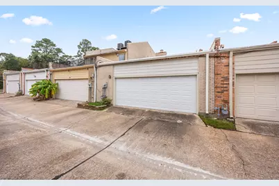 1746 S Gessner Road, Houston, TX 77063 - Photo 43