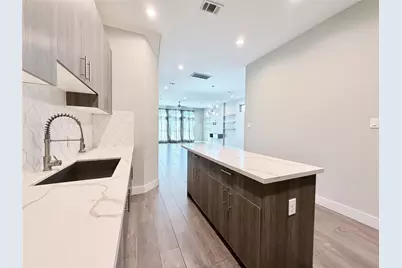 8404 Safeguard Street, Houston, TX 77051 - Photo 5