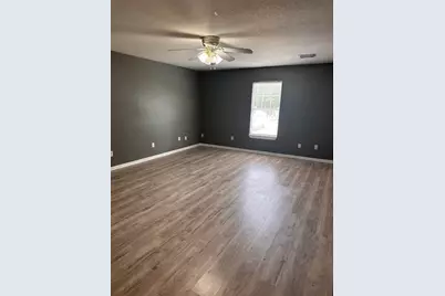 10428 Burden Street #B, Houston, TX 77093 - Photo 5