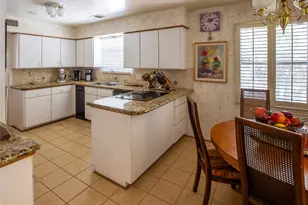 7918 Fairdale Ln, Houston, TX 77063 - Photo 21