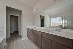 5827 Capri Frst Dr, Katy, TX 77493 - Photo 27