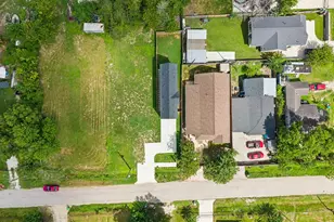 8027 Betty Boop St, Houston, TX 77028 - Photo 41
