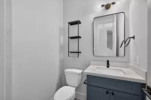 8027 Betty Boop St, Houston, TX 77028 - Photo 15