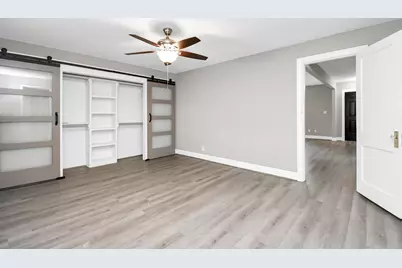 901 N Jones Street, Baytown, TX 77520 - Photo 17