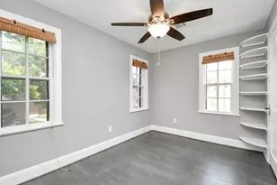 901 N Jones St, Baytown, TX 77520 - Photo 27