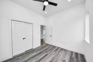 2709 Dennis St, Houston, TX 77004 - Photo 25