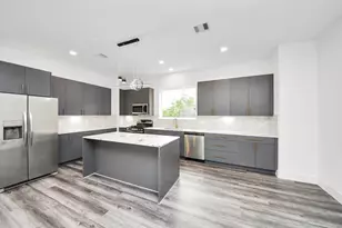 2709 Dennis St, Houston, TX 77004 - Photo 17