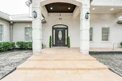 404 Moss Street, Houston, TX 77009 - Photo 1
