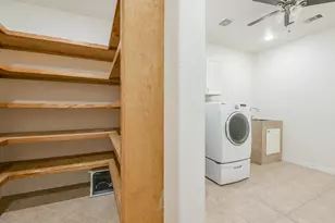 404 Moss St, Houston, TX 77009 - Photo 31