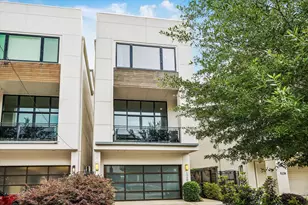 1526 Vermont St, Houston, TX 77006 - Photo 1