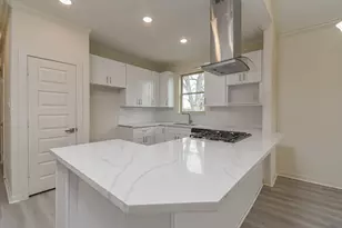 316 6th St, Rosenberg, TX 77471 - Photo 9