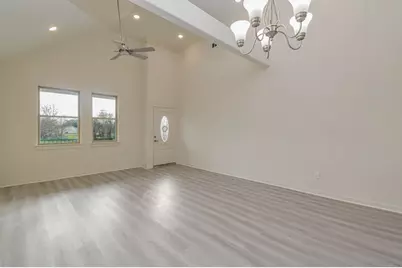 316 6th Street, Rosenberg, TX 77471 - Photo 5