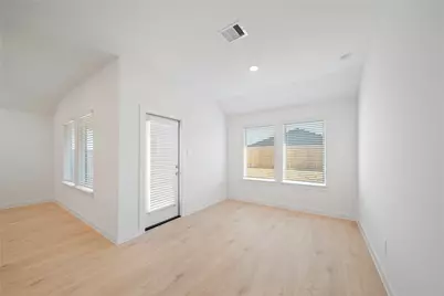 31134 Winchester Falls Court, Fulshear, TX 77423 - Photo 25