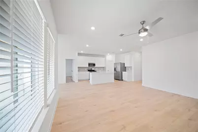 31134 Winchester Falls Court, Fulshear, TX 77423 - Photo 23