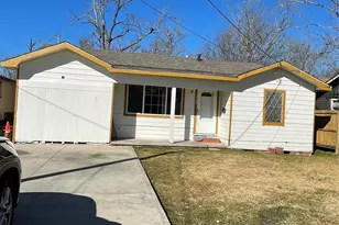 1960 May St, Beaumont, TX 77705 - Photo 1