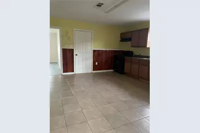 1960 May Street, Beaumont, TX 77705 - Photo 9