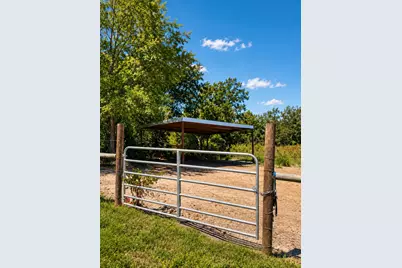3213 Bob Mathews St, Bedias, TX 77831 - Photo 5