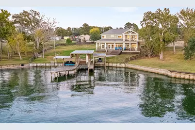 224 Oak Crest Drive, Livingston, TX 77351 - Photo 1