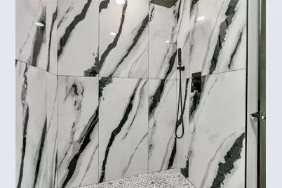 261 W Spreading Oak Drive, Houston, TX 77076 - Photo 25