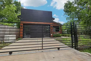 3505 Cobb St, Houston, TX 77004 - Photo 3