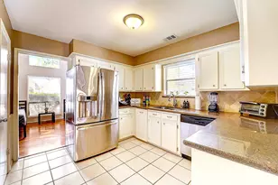 8111 Pine Green Ln, Humble, TX 77346 - Photo 15