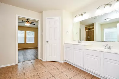 5327 Stonegate Drive, Richmond, TX 77407 - Photo 23