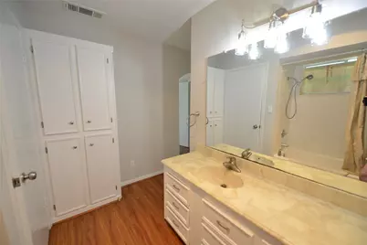 247 Selkirk Drive, Bay City, TX 77414 - Photo 17