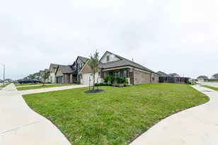 731 Orchard Vale Rd, Rosharon, TX 77583 - Photo 5