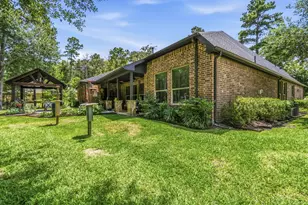 9606 Longmire Creek Way, Conroe, TX 77304 - Photo 17