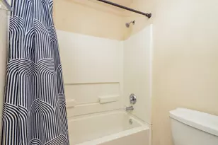 13906 Tinsley Ct, Houston, TX 77014 - Photo 21