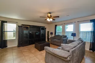 13906 Tinsley Ct, Houston, TX 77014 - Photo 7