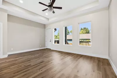 5949 Collingsworth Street, Houston, TX 77026 - Photo 17