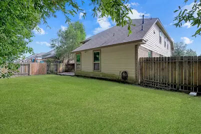 6707 Hunters Creek Lane, Baytown, TX 77521 - Photo 31