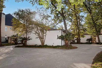 10 W Shady Lane, Houston, TX 77063 - Photo 3