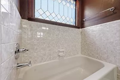 4702 Frost Place, Orange, TX 77630 - Photo 25