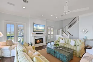 1243 Pilot Ln, Galveston, TX 77554 - Photo 9