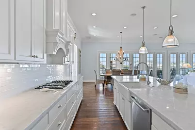 1243 Pilot Lane, Galveston, TX 77554 - Photo 17