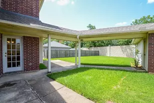 2503 Hodges Bend Cir, Sugar Land, TX 77479 - Photo 25
