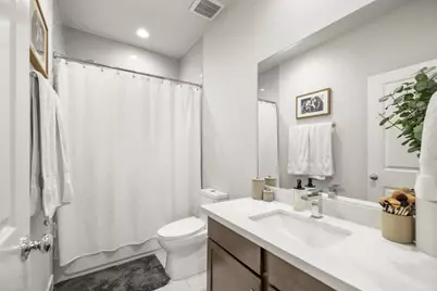 726 Carriage Knolls Drive, Houston, TX 77008 - Photo 23